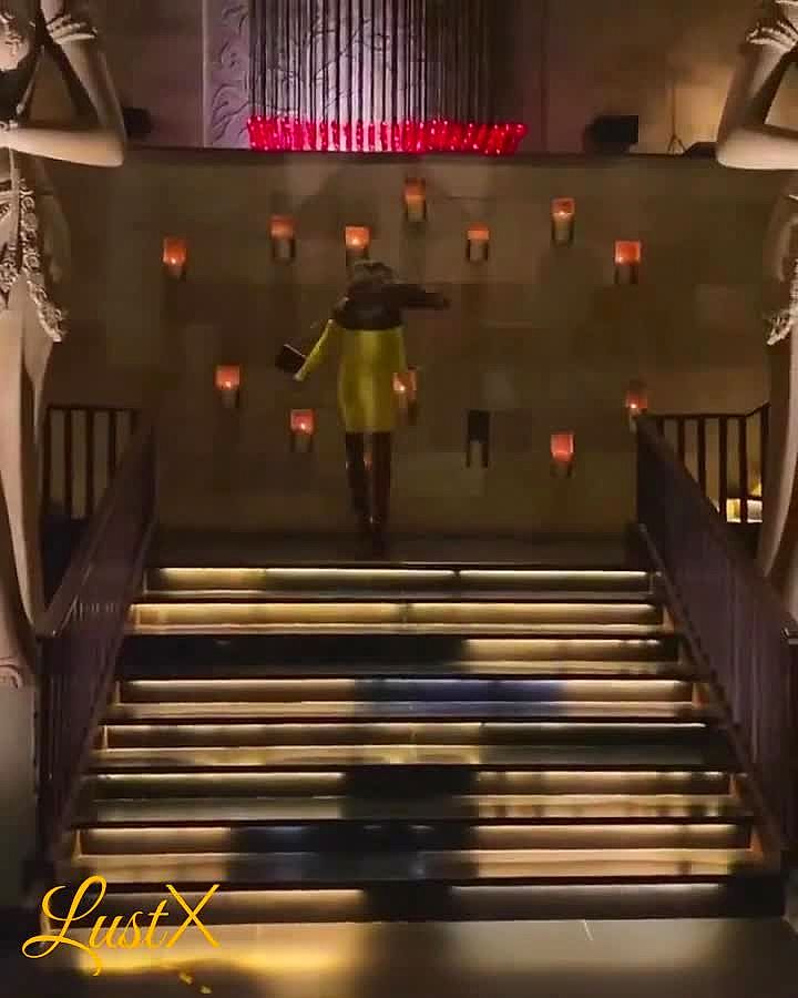 Lisa Video Hintergrund