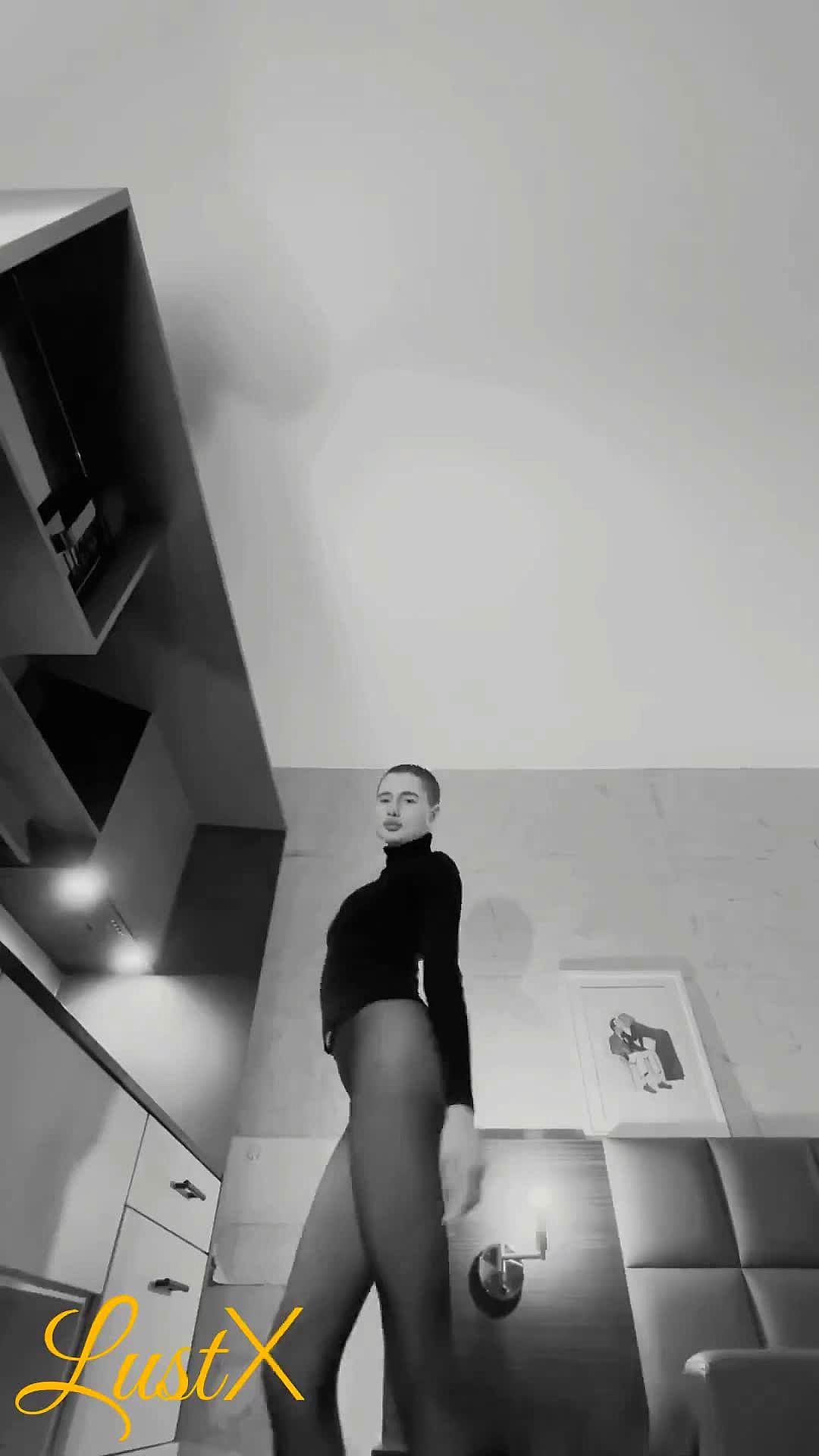 Daniela Video Background