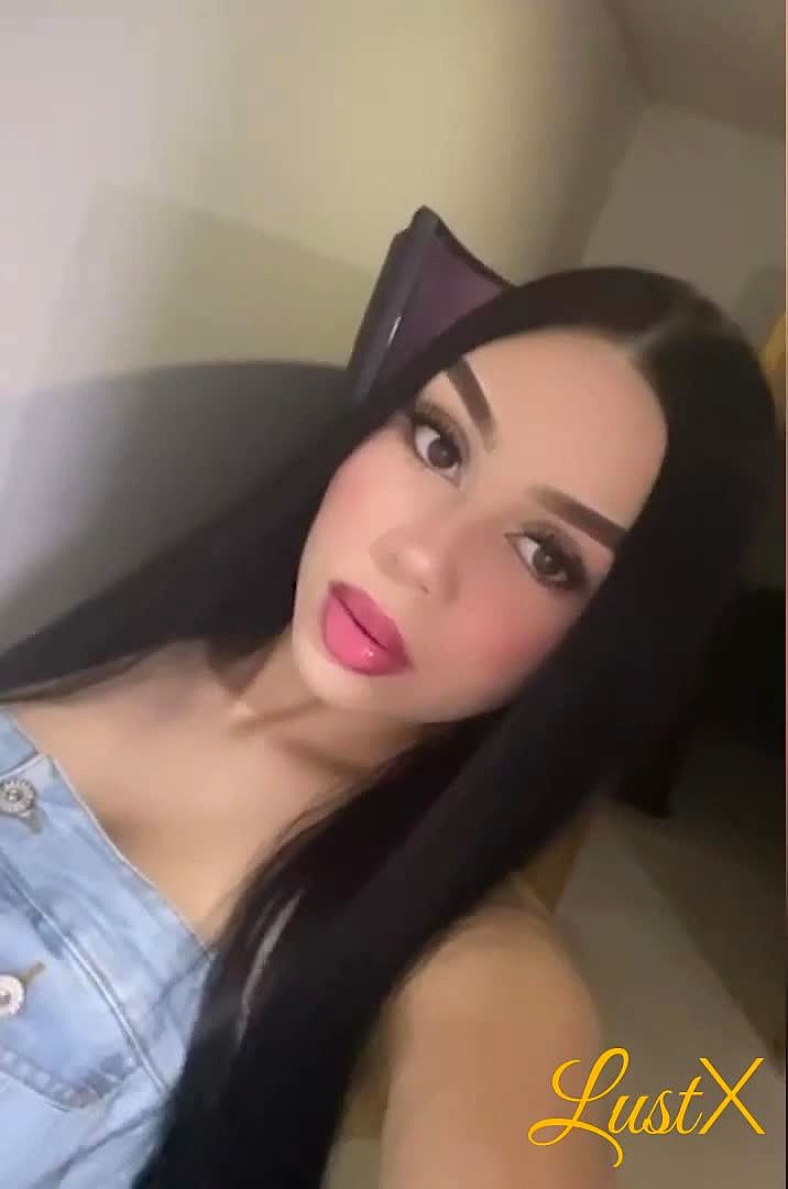 Sophie aus Deutschland exklusiv für Haus&Hotelbesuche Video Background