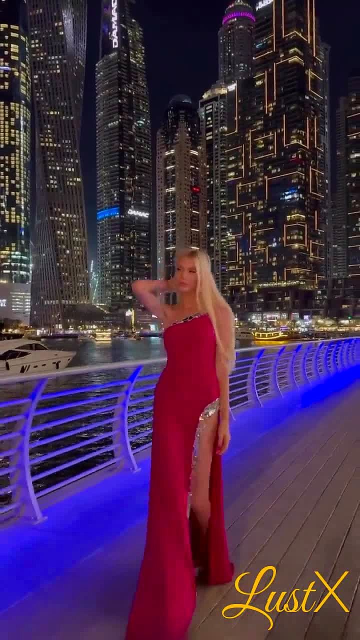 Anna Video Background