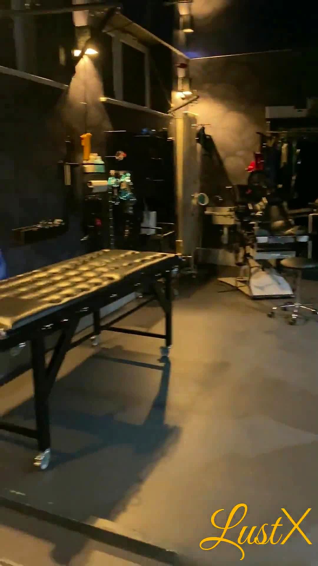Jamie Video Hintergrund