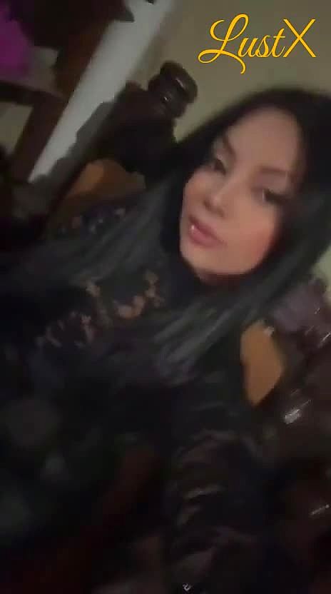 Iza Video Hintergrund
