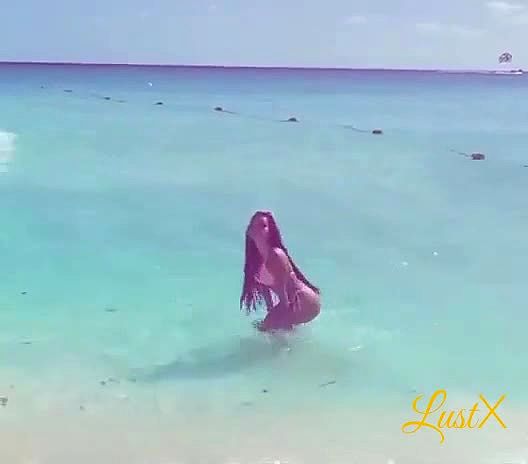 Anastasia Video Hintergrund
