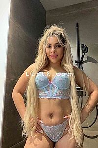 Szofi - Escort Girl Friedrichshafen