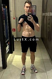 Niko - München Boy Escorts