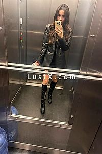 Narin Ezgi - Escort Girl Berlin