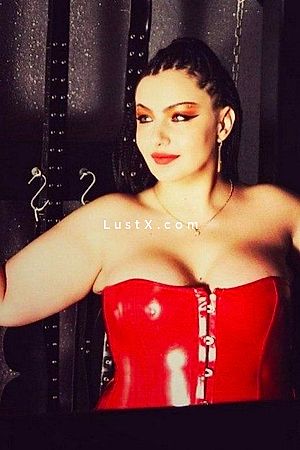 Ajleen - Escort Girl Baden-Baden