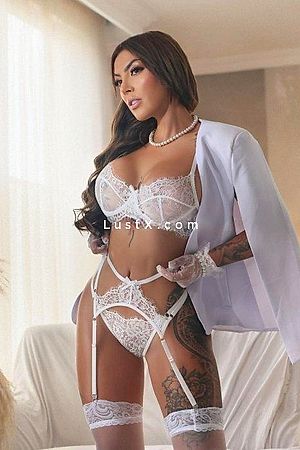 Iris Love - Escort Girl Düsseldorf