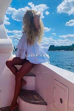 Asia - Escort Girl München