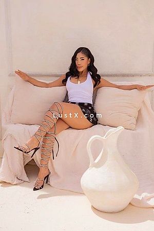 Sara - Escort Girl München
