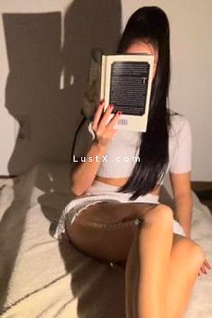 Cleo Tantra - Escort Girl München