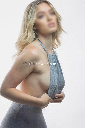 Ivy - Escort Girl Hamburg
