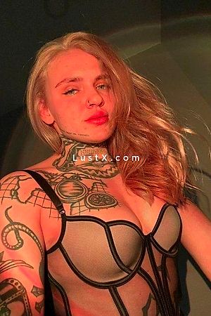 Tonya - Escort Girl Berlin
