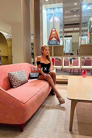 Nini - Escort Girl München