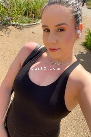 Chiara - Escort Girl Berlin