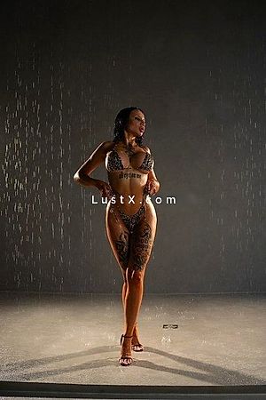 Marbella Laura - Escort Girl Hamburg