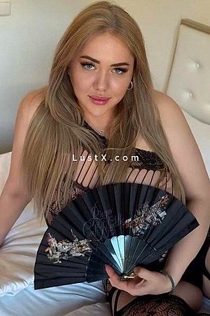 Gabi Photo