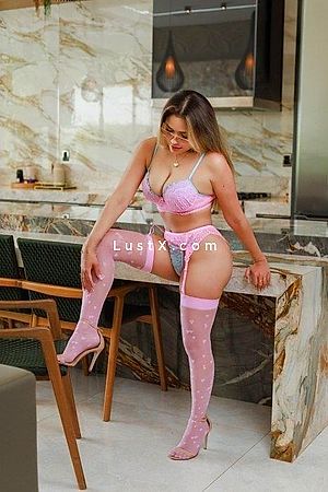 Aisha - Escort Girl Berlin