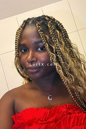 Trisha - Escort Girl Berlin