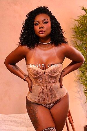 Lorrane - Düsseldorf Escorts