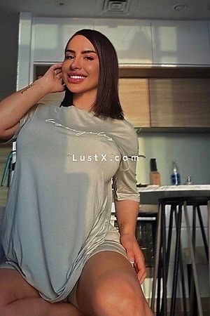 Lucia - Escort Girl München