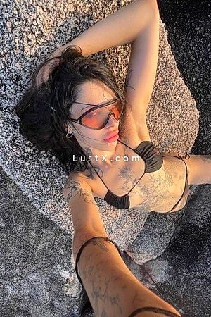 Ayeshaboo - Escort Girl Berlin