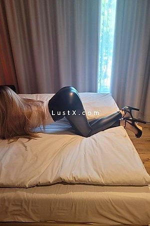 Tania - Escort Girl Stuttgart